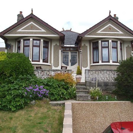 セント・オーステル Mountview Bed & Breakfast エクステリア 写真