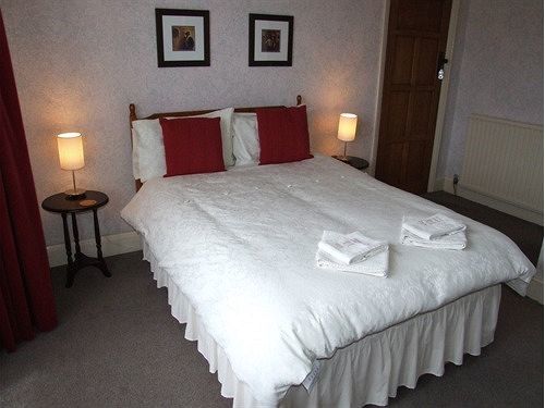 セント・オーステル Mountview Bed & Breakfast エクステリア 写真